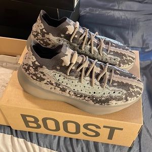 Yeezy Boost 380 Stone Salt 12M US, 9/10 condition, authentic from undefeated